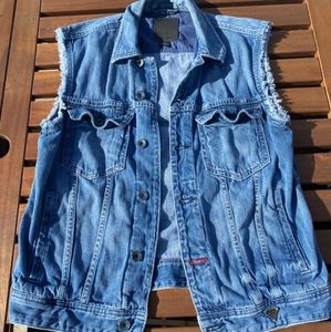 GUESS Vintage Jean Cropped Sleeve Jacket